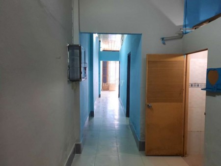 Trống nhà tại 270/16 Lê Đình Cẩn, Bình Tân, nguyên căn 64m2, cấp 4, giá 5 triệu/tháng