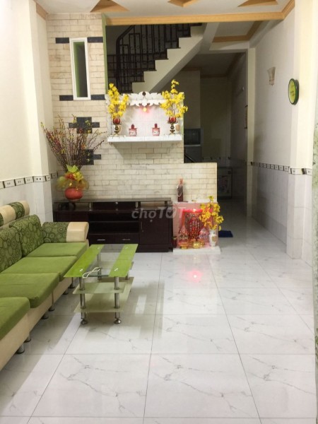 Âu Dương Lân, Quận 8 có nhà nguyên căn 56m2 cần cho thuê giá 12 triệu/tháng, 3 tầng