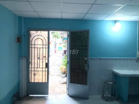 Hiện tại cần cho thuê nhà 22.5m2, cấp 4, giá 4 triệu/tháng, nhà hẻm 30/19 đường số 5D
