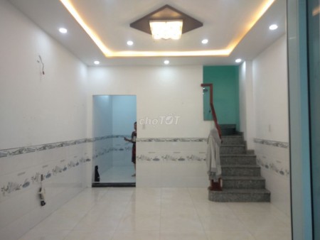 Hẻm Thới Tam Thôn 6, Hóc Môn cho thuê nhà rộng 48m2, giá 4 triệu/tháng, chưa nội thất