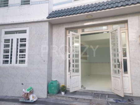 Nguyên căn hướng Tây chủ cần cho thuê nhanh giá 9 triệu/tháng, dtsd 135m2, 2 tầng