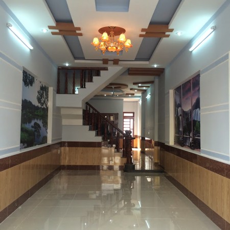 Cho thuê nhà ngõ 2 Vũ Thạnh, 45m2 x4T, mặt tiền 4m, giá cực hấp dẫn 11tr/ tháng