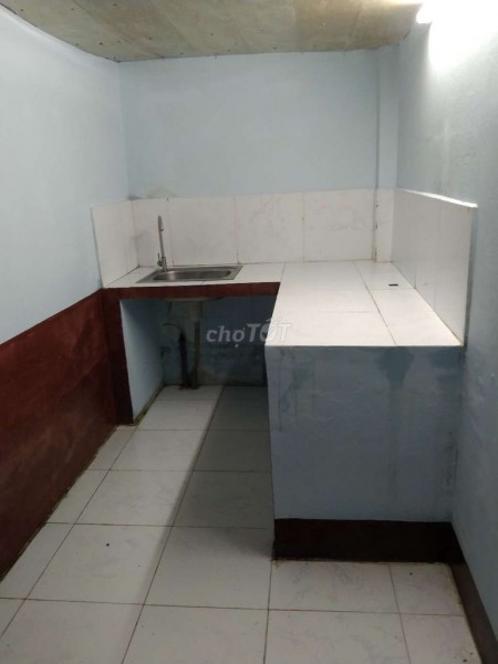 Cho thuê nhà nguyên căn Quận Bình Tân dtsd 60m2, 2 tầng, giá 5 triệu/tháng, lh 0909641466