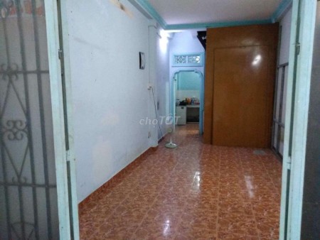Thoại Ngọc Hầu, Quận Tân Phú cần cho thuê nhà 3 tầng, dt 36m2 giá 5 triệu/tháng, thương lượng