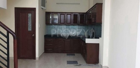 Trống nhà hẻm Nguyễn Cửu Vân, Bình Thạnh cần cho thuê dt 111m2, giá 15 triệu/tháng