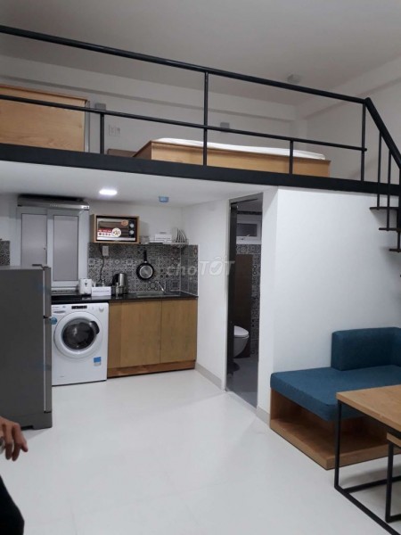 Hẻm 8/1 Hồ Thị Kỷ, Quận 10 cần cho thuê nhà mới 100%, 4 tầng đúc, giá 10 triệu/tháng, dt 25m2