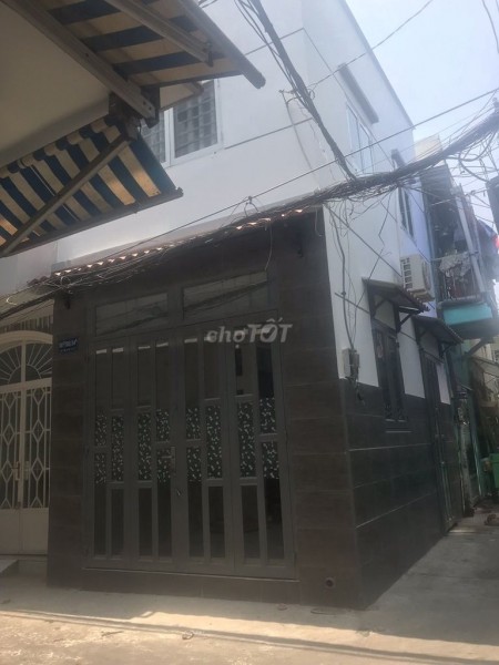 Nhà đường Lạc Long Quân Quận 11 cần cho thuê nhà 40m2, 2 tầng, giá 7 triệu/tháng