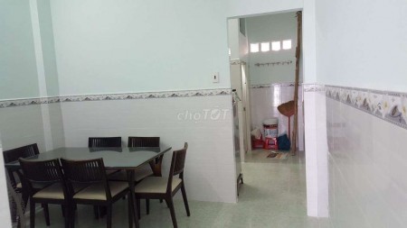 Mình cần cho thuê nhà rộng 70m2, giá 6 triệu/tháng, hẻm an ninh đường số 8, Quận Gò Vấp