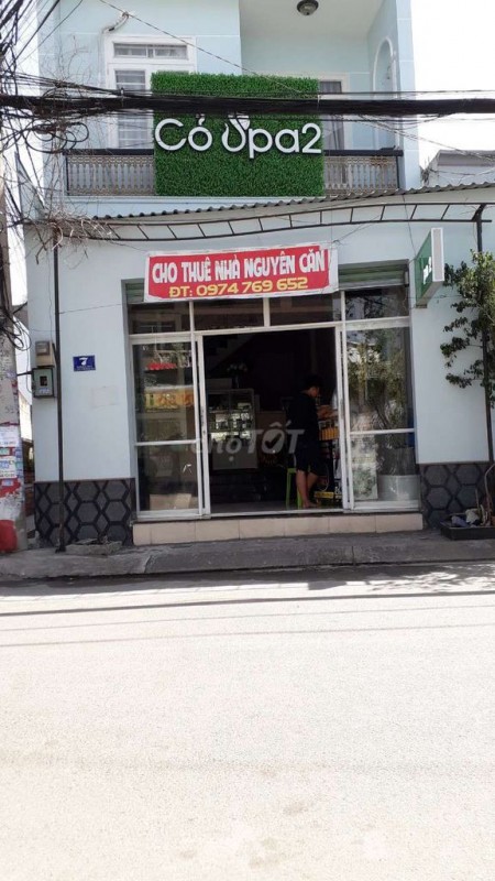 Mình có nhà 2 lầu, dtsd 80m2 đúc kiên cố, khu dân cư giá 8 triệu/tháng, đường số 6, Quận 9