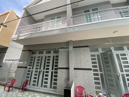 Quốc Lộ 50, Bình Chánh có nhà rộng 46m2 chủ cần cho thuê nhanh giá 4 triệu/tháng