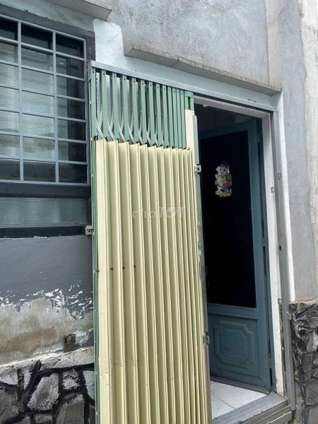 Cho thuê nhà 16m2, kiên cố 1 trệt, 1 lầu đúc kiên cố, giá 3.3 triệu/tháng, đường số 2, Gò Vấp