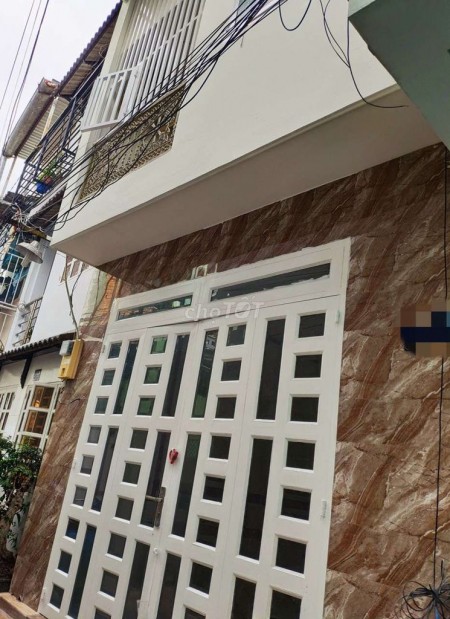 Trung tâm Quận Gò Vấp cần cho thuê nhà 100m2, 2 tầng, giá 10 triệu/tháng, lh 0937300289