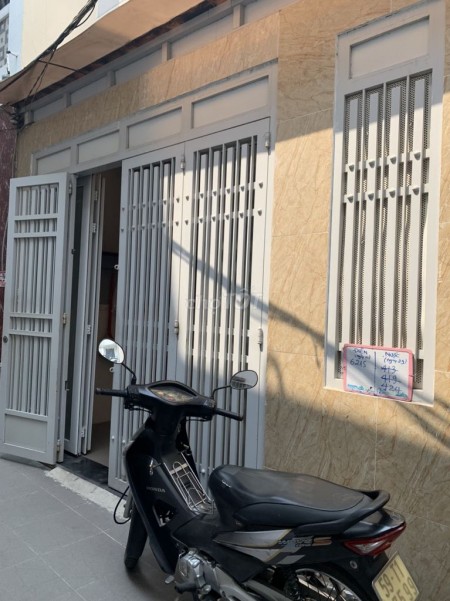 Hẻm 35 Bế Văn Cấm Quận 7 cần cho thuê nhà rộng 48m2, giá 12 triệu/tháng, 1 trệt, 1 lầu