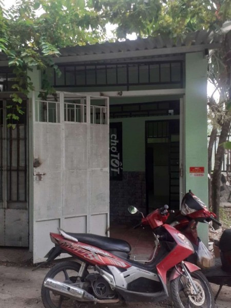 Hẻm xe ra vào Cao Lỗ, Quận 8 cần cho thuê nhà 55m2, có gác, giá 2.7 triệu/tháng