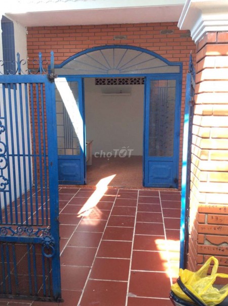 Chủ có nhà Hoàng Hữu Nam, Quận 9 cần cho thuê giá 4 triệu/tháng, dt 70m2, cấp 4