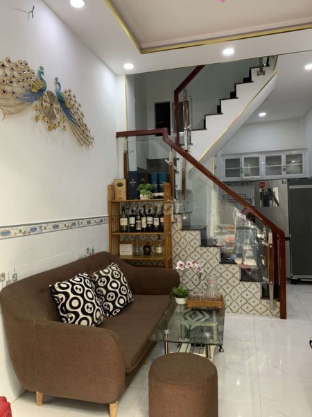 Chủ cho thuê nhà mới 2 tầng, diện tích 24m2, đúc 2 tầng, giá 6.5 triệu/tháng, hẻm 80 đường số 3
