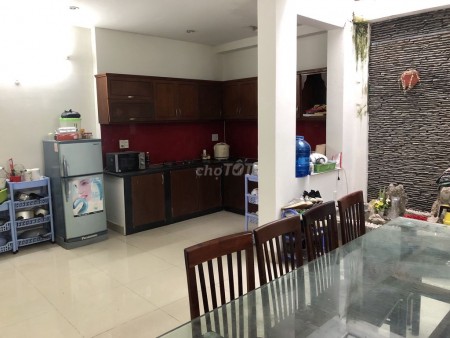 Có nhà 3 tầng hẻm 76 Dương Cát Lợi, Nhà Bè cần cho thuê giá 11 triệu/tháng, dt 50m2