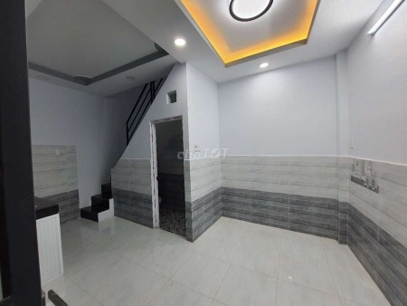 Nhà nguyên căn Quận 7 1 trệt, 1 lầu, dtsd 35m2, giá 4.2 triệu/tháng, lh 0987200924