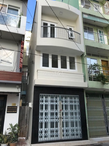 Mình có nhà hẻm 372 CMT8 Quận 3 cần cho thuê nhà rộng 20.4m2, giá 14 triệu/tháng