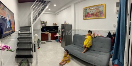 Hẻm 168 Nguyễn Cư Trinh, Quận 1 có nhà nguyên căn cần cho thuê gia 9 triệu, dt 75m2