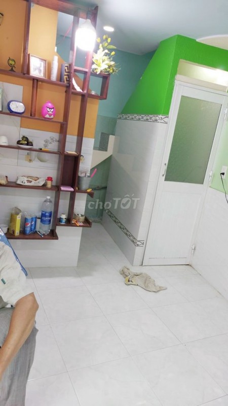 Nguyên căn nhỏ xinh cần cho thuê 14m2, giá 3 triệu/tháng, hẻm Huỳnh Tấn Phát Quận 7