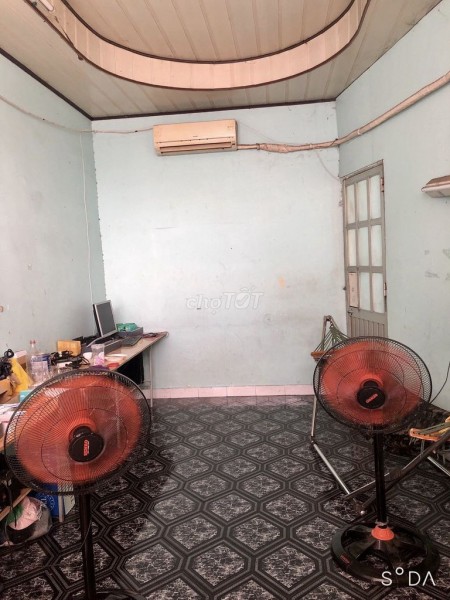 Chính chủ cho thuê nhà HXH 86 Trường Chinh, F12, dt 4x14m, 3 lầu, 13 triệu/tháng