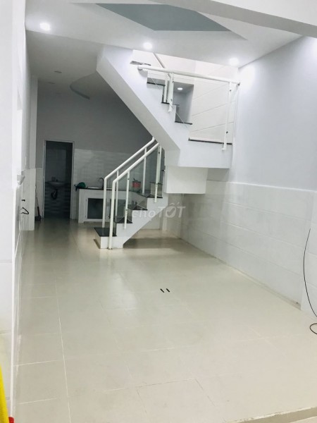 Hẻm Phan Huy Ích Quận Gò Vấp diện tích 90m2, 2 tầng, giá 7 triệu/tháng, lhcc