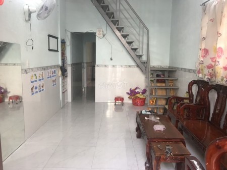 Trống nhà 1 trệt, 1 gác cần cho thuê giá 3.2 triệu/tháng, dt 60m2, đường Ấp 4B, Bình Chánh