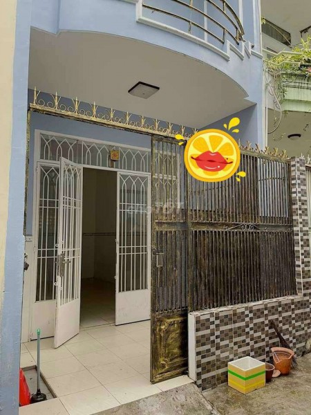 Hiện trống nhà 40m2, chủ cần cho thuê nguyên căn 2 tầng, giá 4.5 triệu/tháng, hẻm 405 Thống Nhất