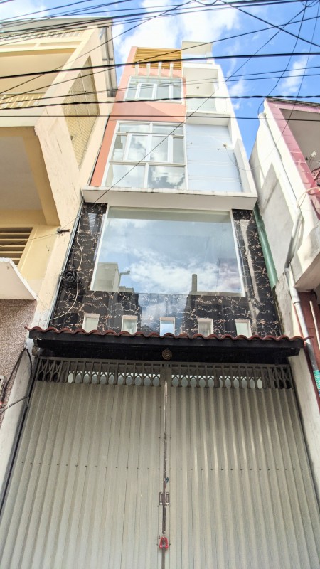 Cho thuê nhà đẹp giá rẻ Quận 3 HXH 1 trệt 3 lầu sân thượng ở gia đình kinh doanh tự do