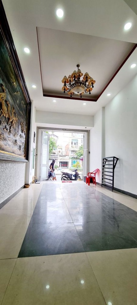 Đường Hiền Vương, Quận Tân Phú cần cho thuê nguyên căn giá 15.9 triệu/tháng, dt 52m2