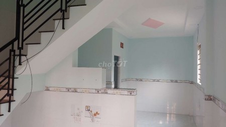 Hẻm dân cư Vĩnh Lộc A cho thuê nhà 2 tầng, giá 2.5 triệu/tháng, dt 40m2 đường Lê Thị Dung