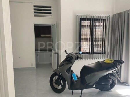 Nhà To Giá Rẻ 4PN Hẻm Thoáng Nguyễn Đình Chiểu Quận 3