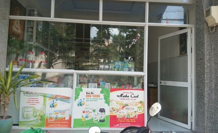 Nguyên căn cấp 4 cần cho thuê giá 5 triệu/tháng, dt 52m2, hẻm 49 đường 102, Quận 9