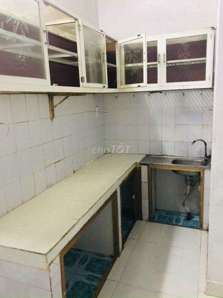 Mình cần cho thuê nhà cấp 4 hẻm Tô Ký, Hóc Môn dtsd 80m2, giá 4.5 triệu/tháng