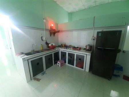 Mặt tiền 36B Đỗ Nhuận, Tân Phú cần cho thuê nhà 9 triệu/tháng, dtsd 80m2, cấp 4