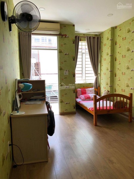 Trống nhà số 37/3 Đinh Công Tráng, Quận 1 cần cho thuê giá