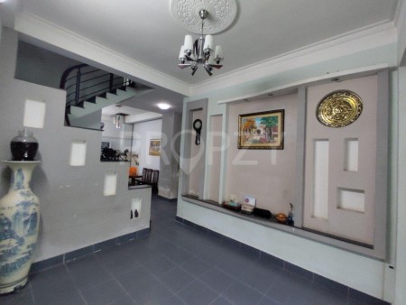 Cho thuê nhà nguyên căn ngang 5m 4 phòng ngủ đường Điện Biên Phủ Bình Thạnh.