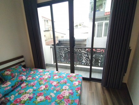 Nhà đẹp họa sỹ thiết kế không gian yên tĩnh sán sủa khu dân trí an ninh nguyễn kiệm giá tốt 14 triệu