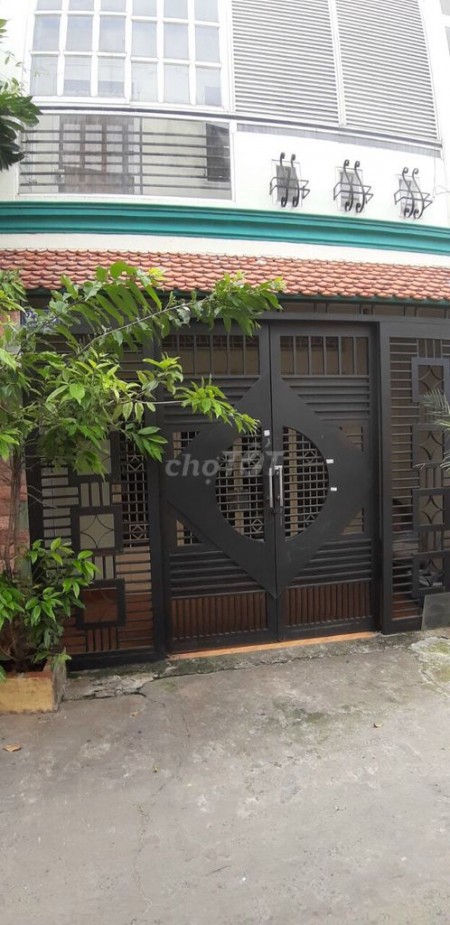 Nhà trống cần cho thuê nhà 50m2, 1 trệt, 1 lầu, giá 12 triệu/tháng, hẻm 274/5 Nguyễn Văn Nghi