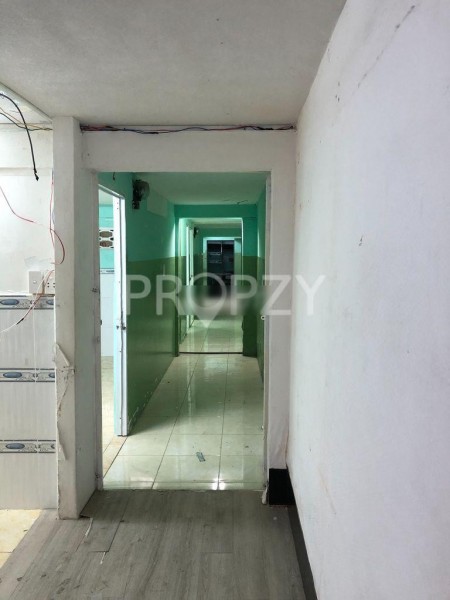 Nhà Mặt Tiền Phó Đức Chính sân để xe rộng rãi, phường 1, Bình Thạnh