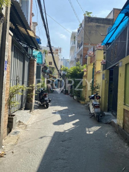 Cho thuê nhà nguyên căn 6PN, hẻm xe hơi, Hồng Lạc, phường 11, Tân Bình