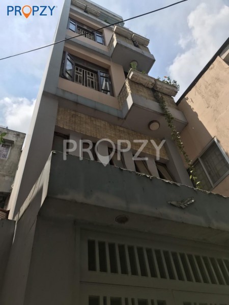 Cho thuê nhà nguyên căn hẻm Cách Mạng Tháng Tám P11 Quận 3