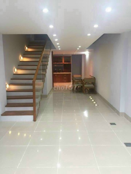 Nhà rộng 80m2, 1 trệt, 3 tầng cần cho thuê nhanh giá 18 triệu/tháng, đường 59, Gò Vấp