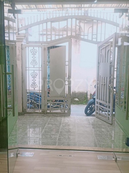 Nhà hẻm ba gác cách mặt tiền 1 Căn 4PN phường 14 Huỳnh Văn Bánh