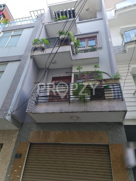 Nguyên căn mặt tiền kinh doanh đường Hoa 4 phòng ngủ, P7 Phú Nhuận