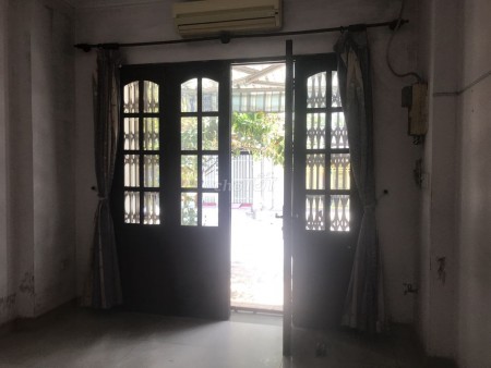 Cho thuê nhà rộng 88m2, có sẵn đồ dùng, giá 8 triệu/tháng, đường số 3, Quân 9