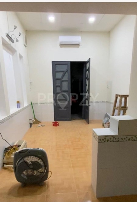 Cho thuê nhà nguyên căn hxh phú nhuận. Nhà mới thiết bị hoàn toàn mới