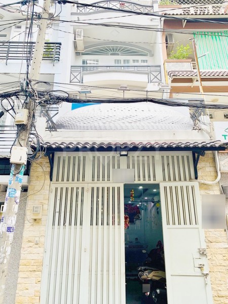 Cho thuê nhà nguyên căn hẻm xe hơi Hồng Hà, diện tích 230m2, giá 25 triệu/tháng