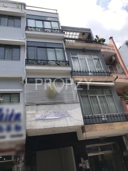 Cho thuê nhà nguyên căn mặt tiền đường Quận 3, dtsd 137.7m2, giá tốt, 4 tầng đúc